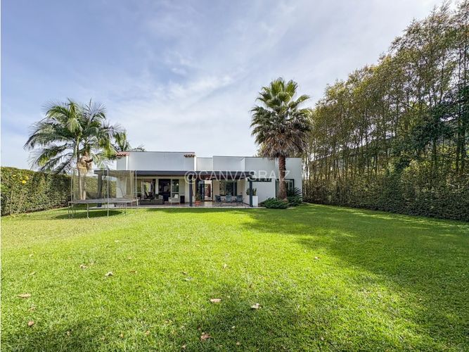 Casa de 4 alcobas en venta en Llano Grande, Rionegro, 300 m² · foto 19 de 20