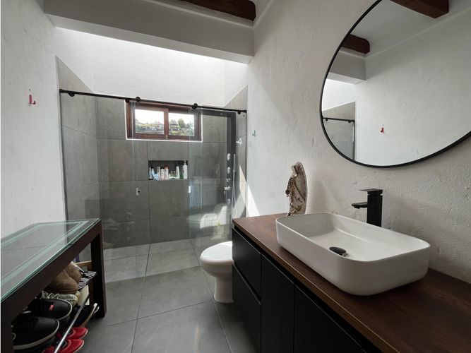 Casa de 4 alcobas en venta en El Carmen De Viboral, El Carmen de Viboral, 350 m² · foto 5 de 9