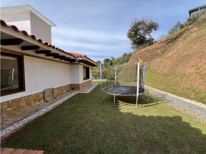 Casa de 4 alcobas en venta en El Carmen De Viboral, El Carmen de Viboral, 350 m² · foto 6 de 9