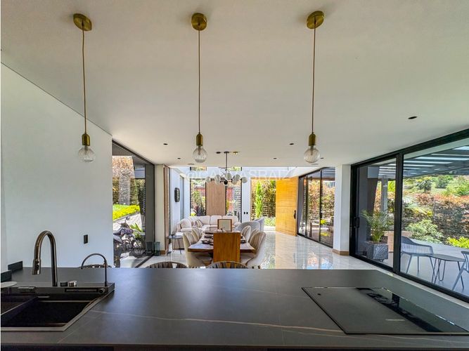 Casa de 4 alcobas en venta en Las Palmas, Envigado, 490 m² · foto 6 de 24