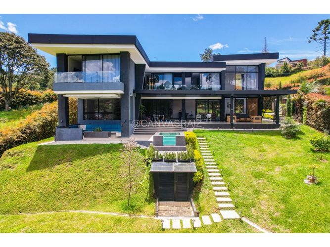 Casa de 4 alcobas en venta en Las Palmas, Envigado, 490 m² · foto 11 de 24