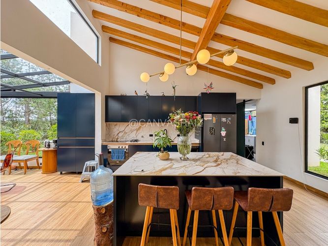 Casa de 4 alcobas en venta en Vía Las Palmas, El Retiro, 430 m² · foto 10 de 24