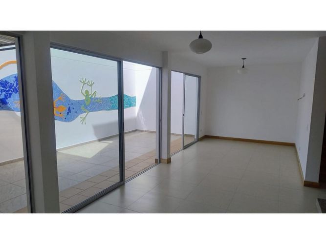 Casa de 3 alcobas en venta en San Antonio De Pereira, Rionegro, 141 m² · foto 10 de 10