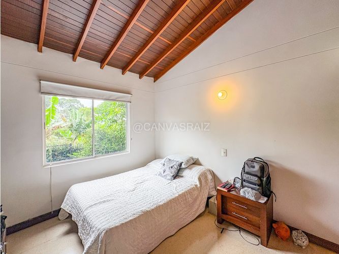Casa de 4 alcobas en venta en Urbanizacion Remansos De San Lucas, Envigado, 198 m² · foto 10 de 14