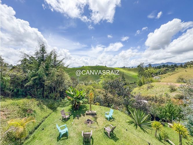 Casa de 3 alcobas en venta en El Carmen De Viboral, El Carmen de Viboral, 320 m² · foto 2 de 24