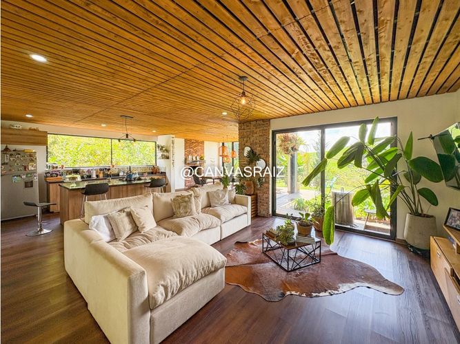 Casa de 3 alcobas en venta en El Carmen De Viboral, El Carmen de Viboral, 320 m² · foto 4 de 24