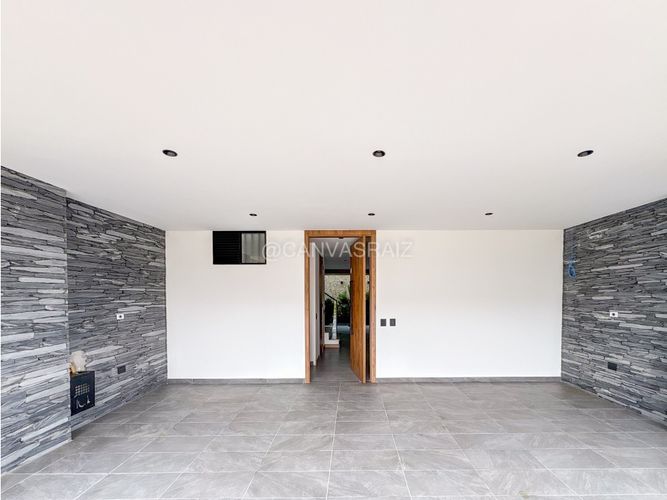 Casa de 4 alcobas en venta en Barro Blanco, Rionegro, 235 m² · foto 18 de 18
