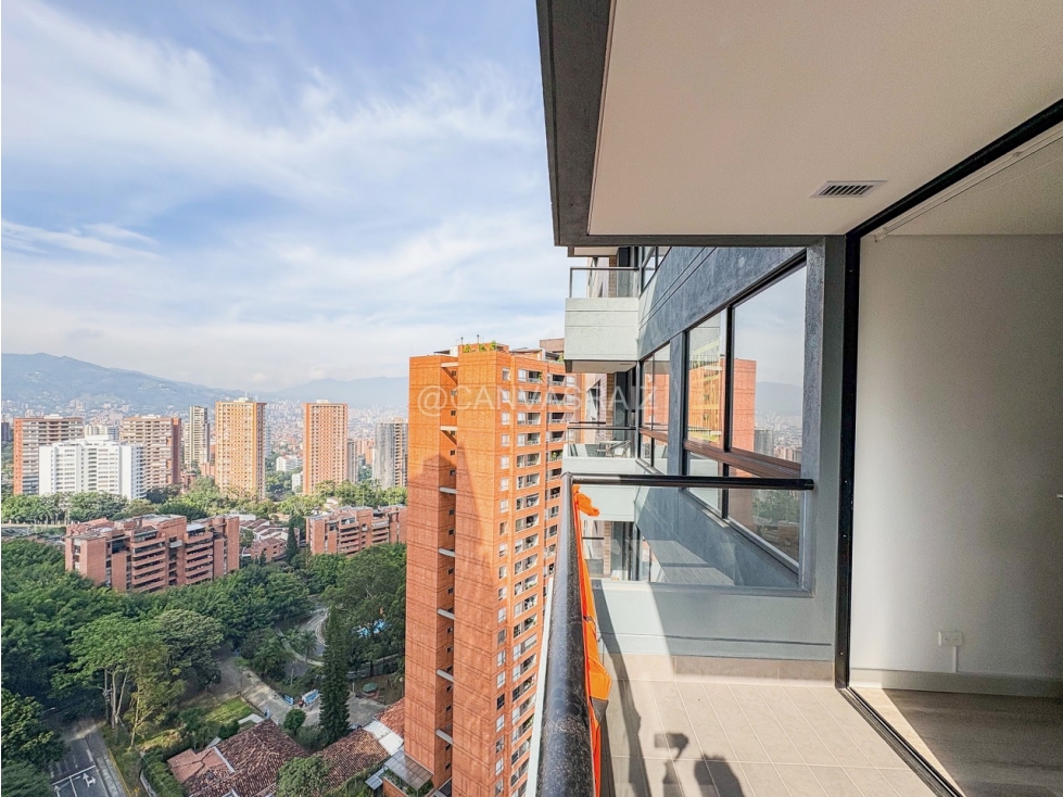 Apartment for sale in El Poblado, Medellín 2