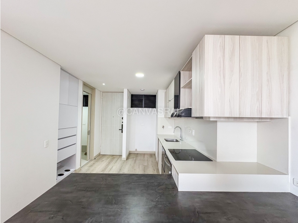 Apartment for sale in El Poblado, Medellín 4