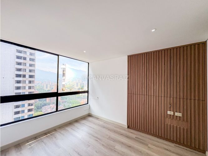 Apartamento de 1 alcoba en venta en El Poblado, Medellín, 57 m² · foto 6 de 12