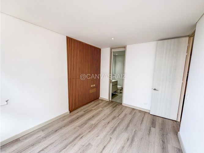 Apartamento de 1 alcoba en venta en El Poblado, Medellín, 57 m² · foto 7 de 12