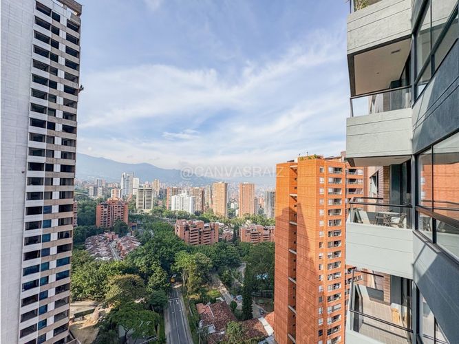 Apartamento de 1 alcoba en venta en El Poblado, Medellín, 57 m² · foto 10 de 12