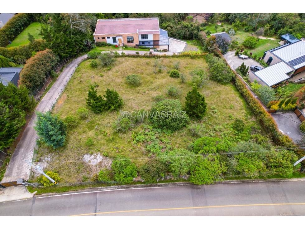 Land in Las Palmas (2105 m²) for Sale