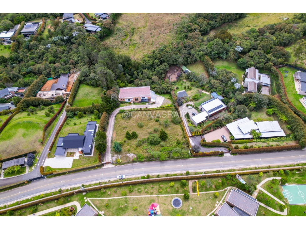 Land in Las Palmas (2105 m²) for Sale - 4