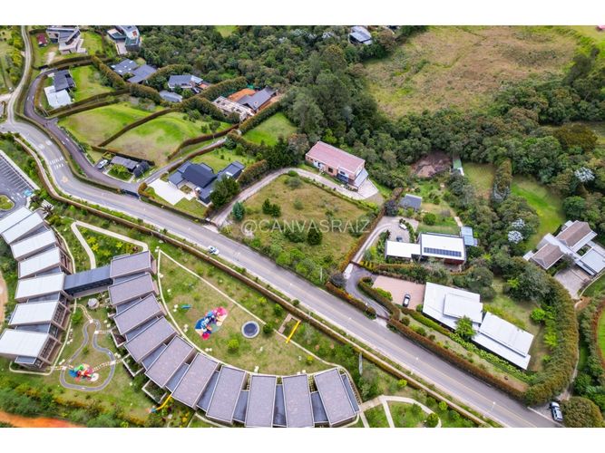 Lote en venta en Las Palmas, Envigado, 2105 m² · foto 5 de 7