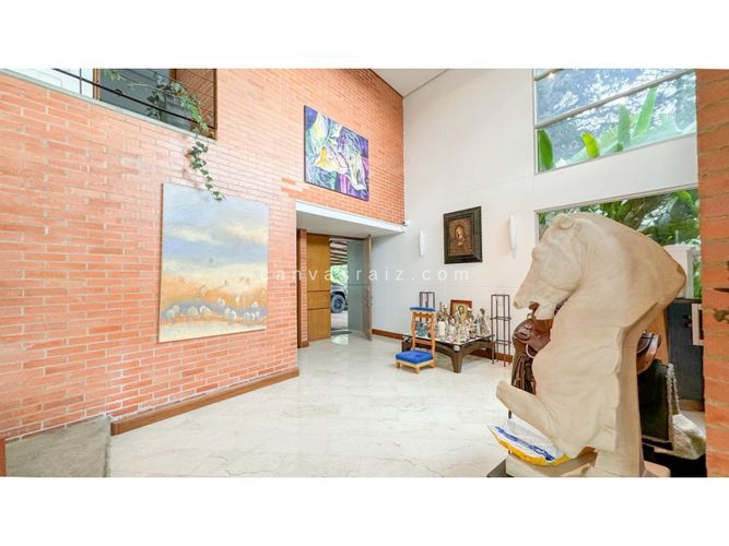 Casa de 5 alcobas en venta en Las Lomas, Medellín, 470 m² · foto 3 de 15