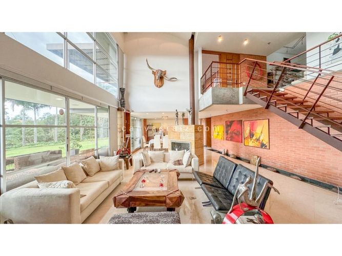 Casa de 5 alcobas en venta en Las Lomas, Medellín, 470 m² · foto 5 de 15