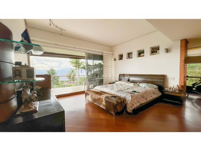 Casa de 5 alcobas en venta en Las Lomas, Medellín, 470 m² · foto 11 de 15