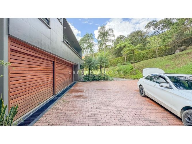 Casa de 5 alcobas en venta en Las Lomas, Medellín, 470 m² · foto 14 de 15