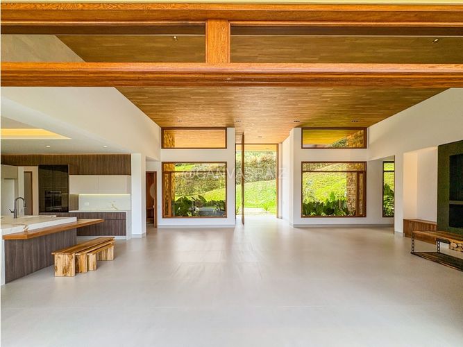 Casa de 4 alcobas en venta en Quirama, El Carmen de Viboral, 420 m² · foto 7 de 15
