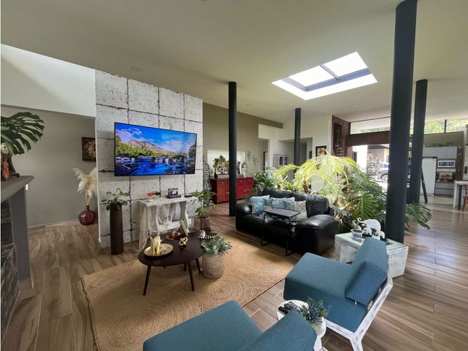 Casa de 4 alcobas en venta en Guamito, La Ceja, 480 m² · foto 9 de 12