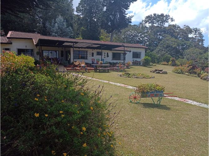 Finca en venta en Lomitas, La Ceja, 315 m² · foto 14 de 23