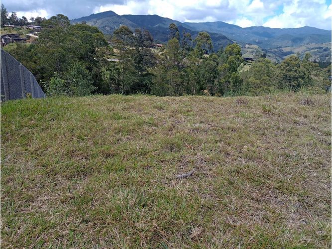 Lote en venta en Pantanillo, El Retiro, 3252 m² · foto 7 de 8