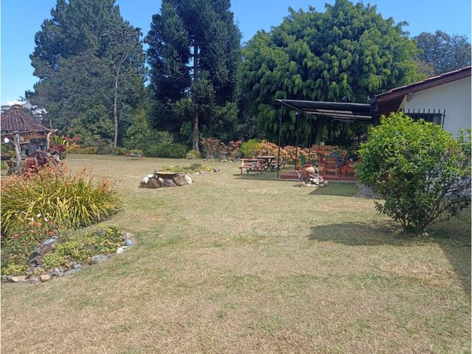 Finca en venta en Lomitas, La Ceja, 315 m² · foto 22 de 23