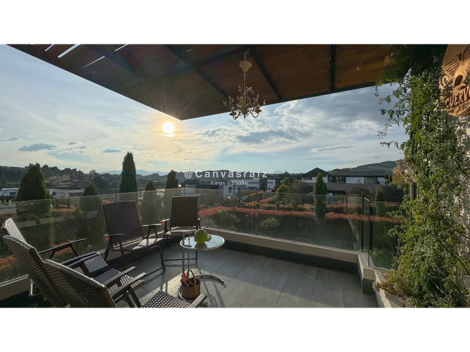Casa de 5 alcobas en venta en Las Palmas, Envigado, 436 m² · foto 13 de 22