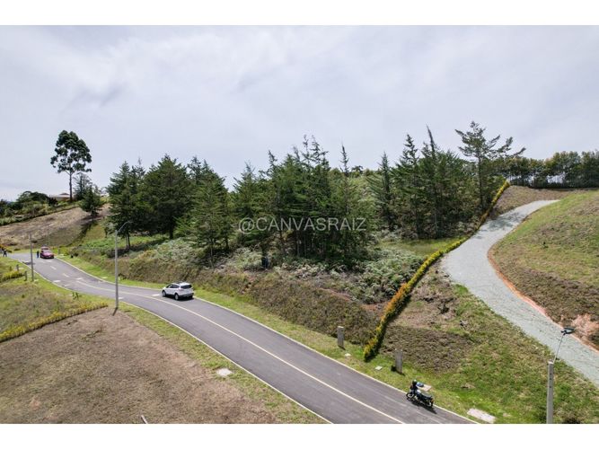 Lote en venta en Quirama, El Carmen de Viboral, 2580 m² · foto 4 de 10