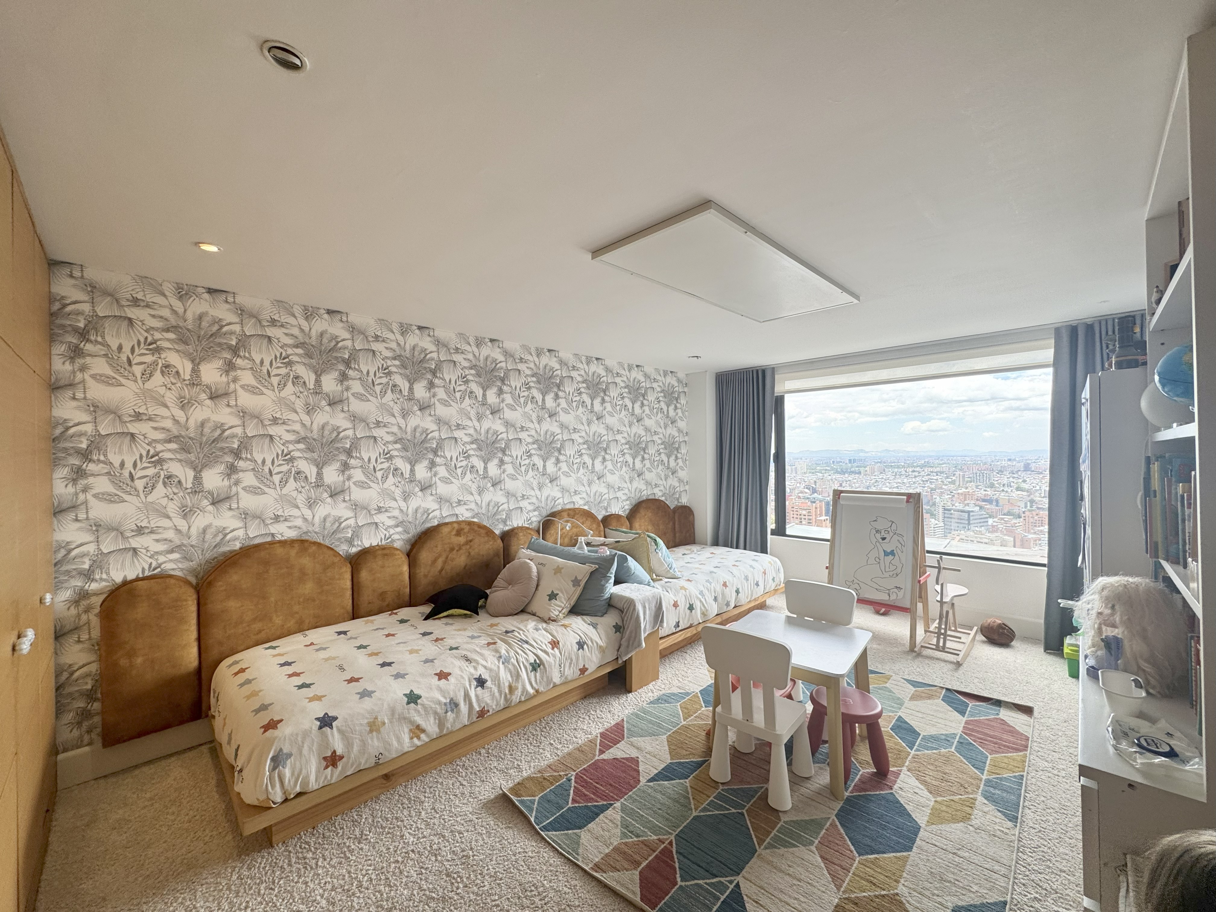 Apartamento en venta en Los Rosales, Bogotá · foto 18 de 24