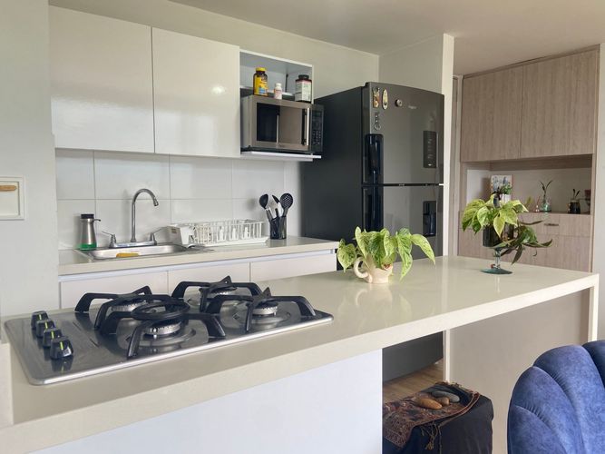 Apartamento de 2 alcobas en venta en Las Lomas No.1, Sabaneta, 60 m² · foto 8 de 19