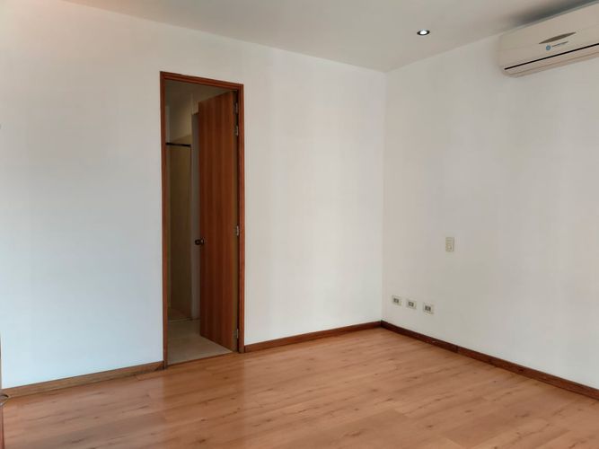 Apartamento de 1 alcoba en arriendo en Santa Maria De Los Angeles, Medellín, 65 m² · foto 11 de 15