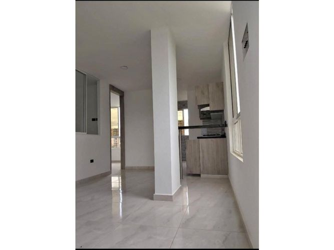 Apartamento de 2 alcobas en venta en Cedro, Girón, 38 m² · foto 5 de 12