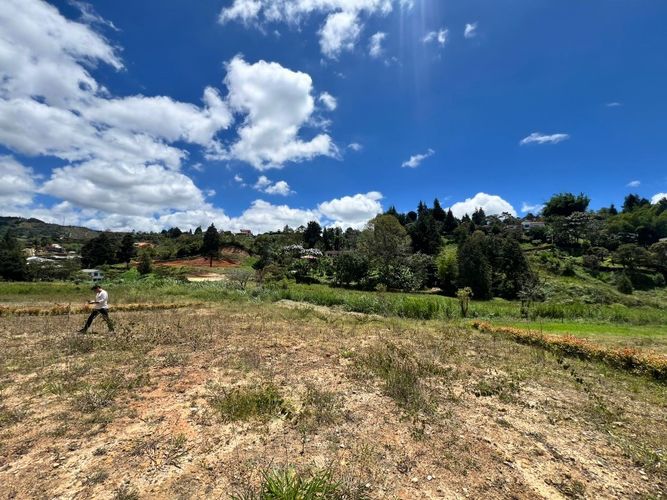 Lote en venta en La Mosquita, Rionegro, 2074 m² · foto 13 de 19