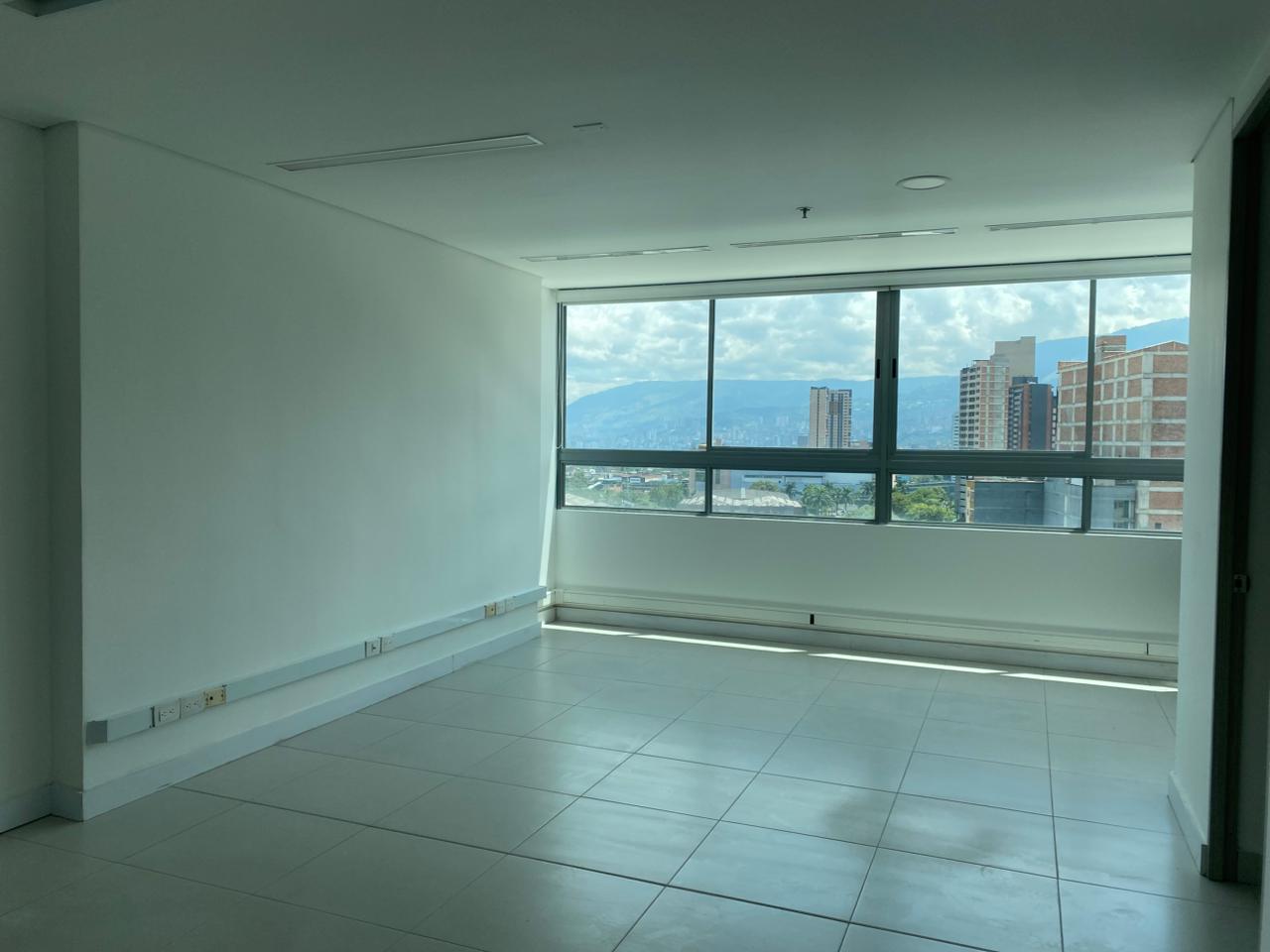 Oficina en Arriendo en Sabaneta