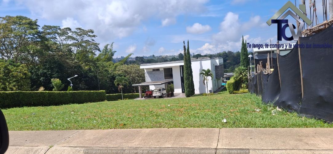 Lote en venta en Ruitoque Alto, Floridablanca, 651 m² · foto 2 de 13