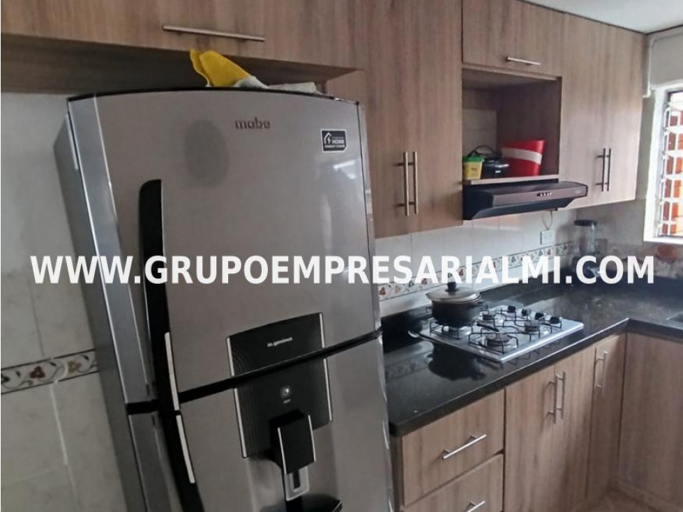 Apartment for sale in La milagrosa, Medellín 5