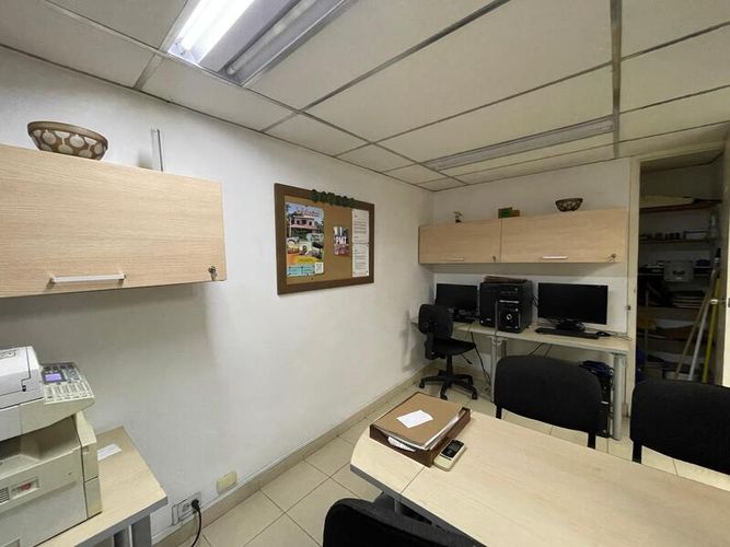 Oficina en venta en Suramericana, Medellín, 57 m² · foto 2 de 12