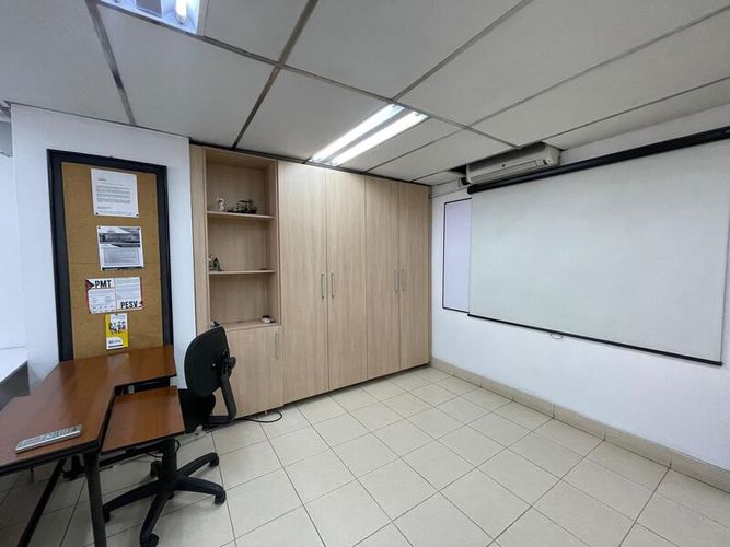 Oficina en venta en Suramericana, Medellín, 57 m² · foto 9 de 12
