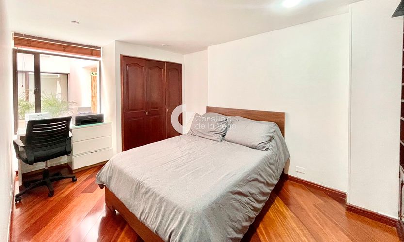 Apartamento en venta en Santa Ana Oriental, Bogotá · foto 3 de 9