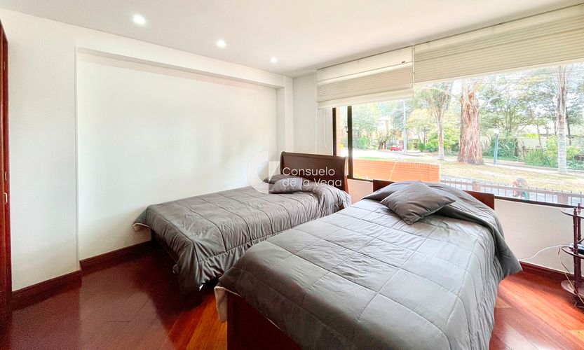 Apartamento en venta en Santa Ana Oriental, Bogotá · foto 5 de 9