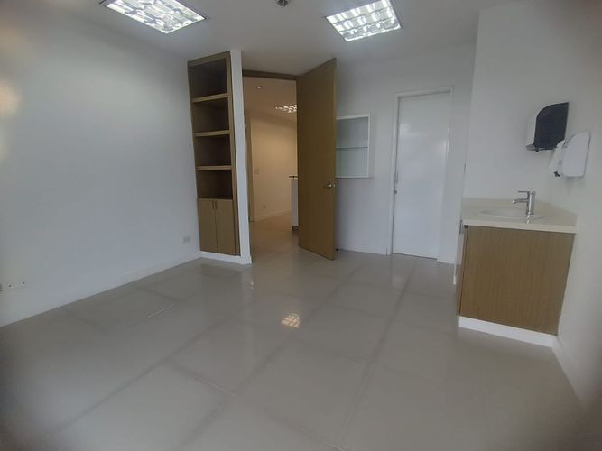 Consultorio en arriendo en Tequendama, Cali, 95 m² · foto 21 de 24
