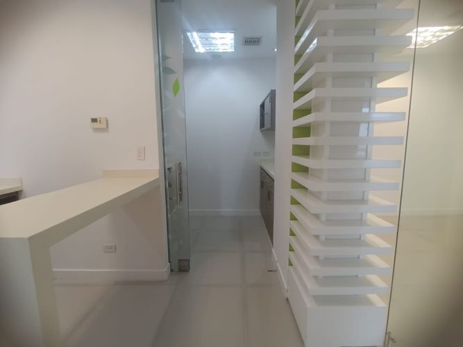 Consultorio en arriendo en Tequendama, Cali, 95 m² · foto 14 de 24