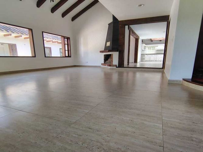 Finca en arriendo en Los Salados, El Retiro, 470 m² · foto 4 de 24