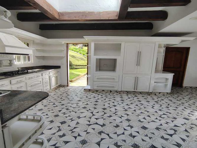 Finca en arriendo en Los Salados, El Retiro, 470 m² · foto 6 de 24