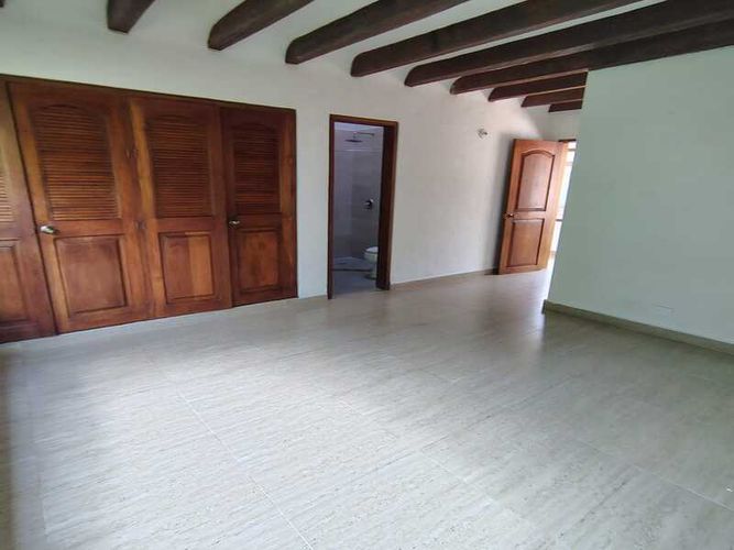 Finca en arriendo en Los Salados, El Retiro, 470 m² · foto 8 de 24