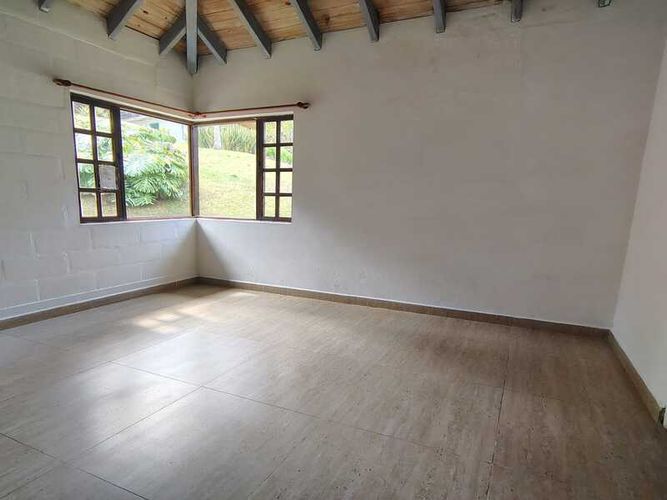 Finca en arriendo en Los Salados, El Retiro, 470 m² · foto 9 de 24