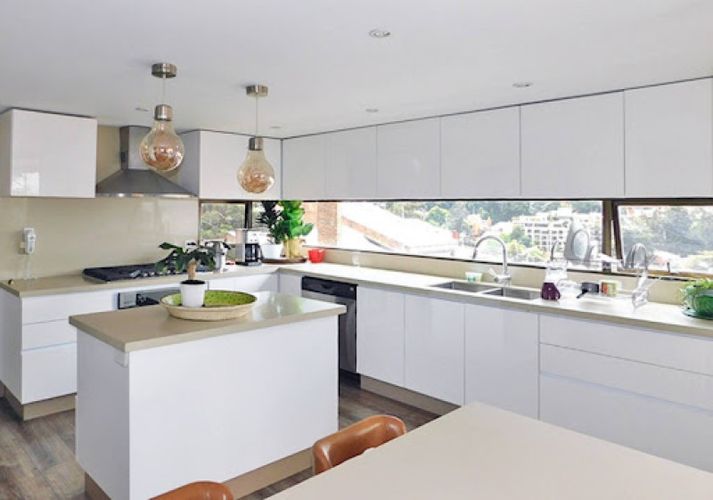 Apartamento de 4 alcobas en venta en El Refugio, Bogotá, 291 m² · foto 8 de 24