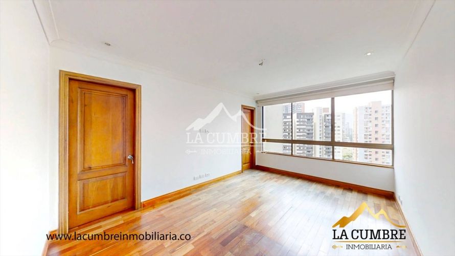 Apartamento de 3 alcobas en venta en Loma De Los Gonzalez, Medellín, 386 m² · foto 15 de 19